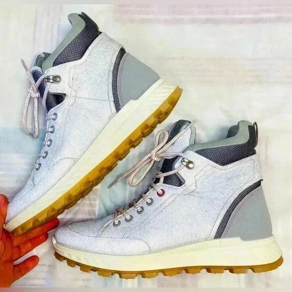 Brand new ECCO men’s boots 🥾 - Picture 3 of 9